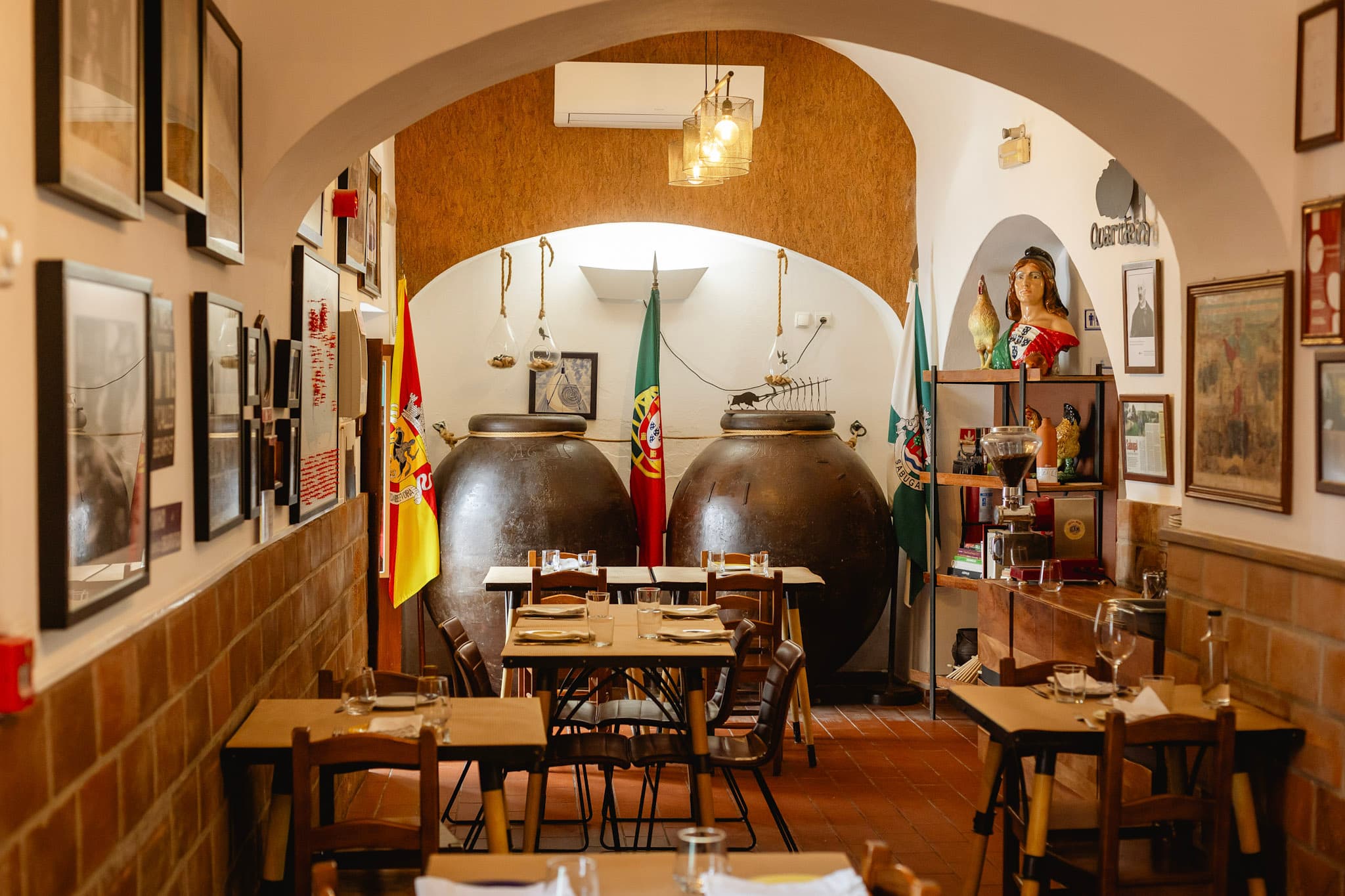 Taberna Típica Quarta-Feira, Évora