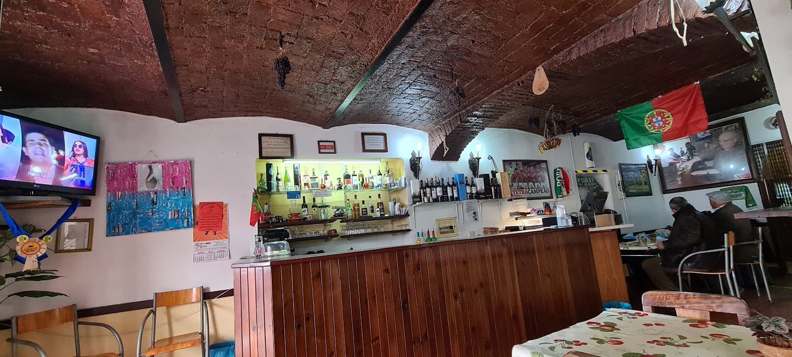 Tasca Larga-a-Velha, Borba — 3