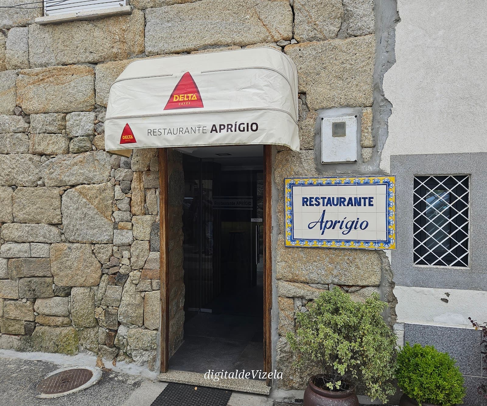 Casa Aprigio, Chaves — 3